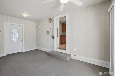 24324 9th Avenue W Bothell WA 98021