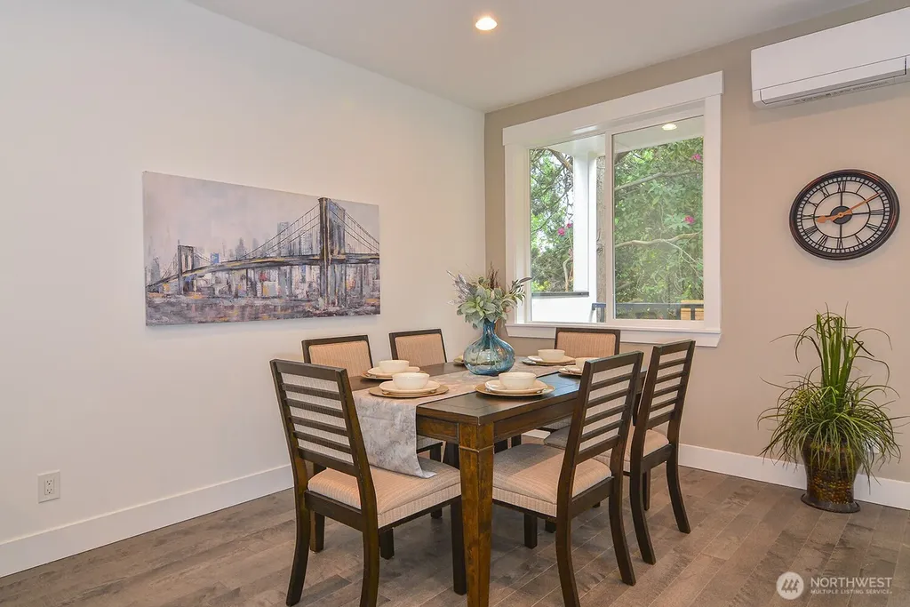 2336 23rd Avenue S Seattle WA 98144