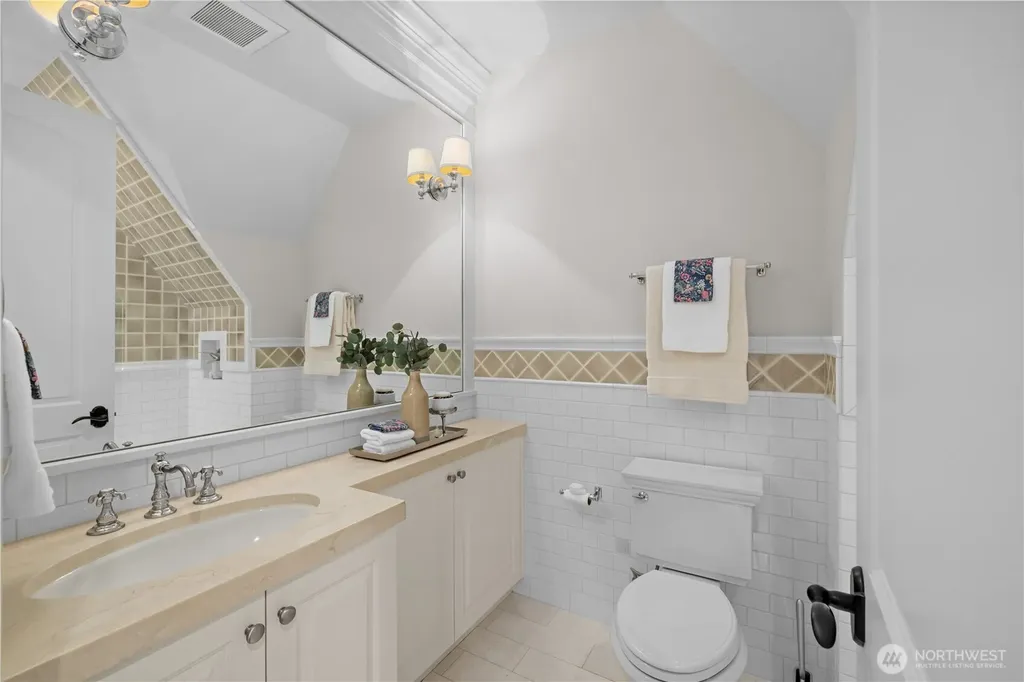 27126 SE Grand Ridge Drive Issaquah WA 98029