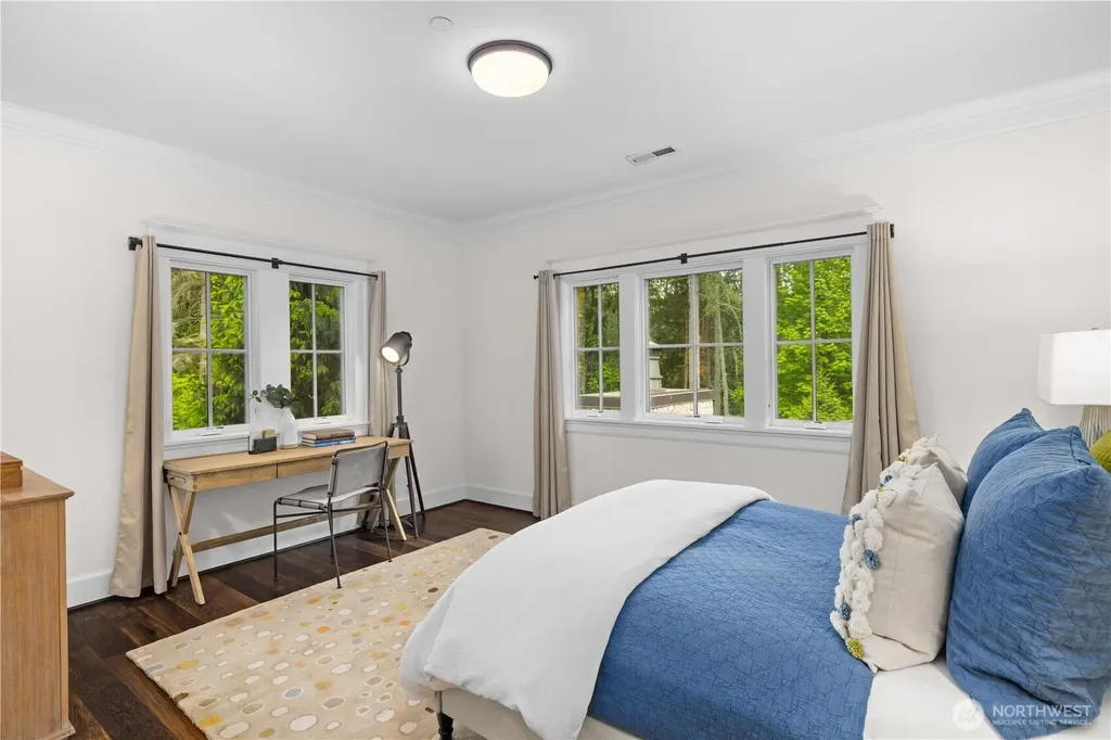 27126 SE Grand Ridge Drive Issaquah WA 98029