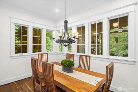 27126 SE Grand Ridge Drive Issaquah WA 98029