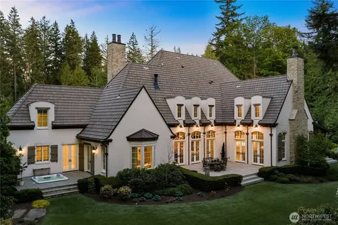 27126 SE Grand Ridge Drive Issaquah WA 98029