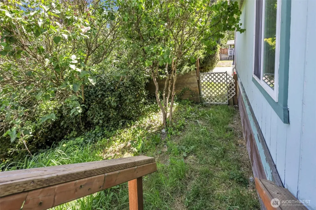 5303 90th Street E Tacoma WA 98446