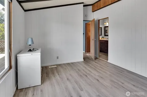 5303 90th Street E Tacoma WA 98446