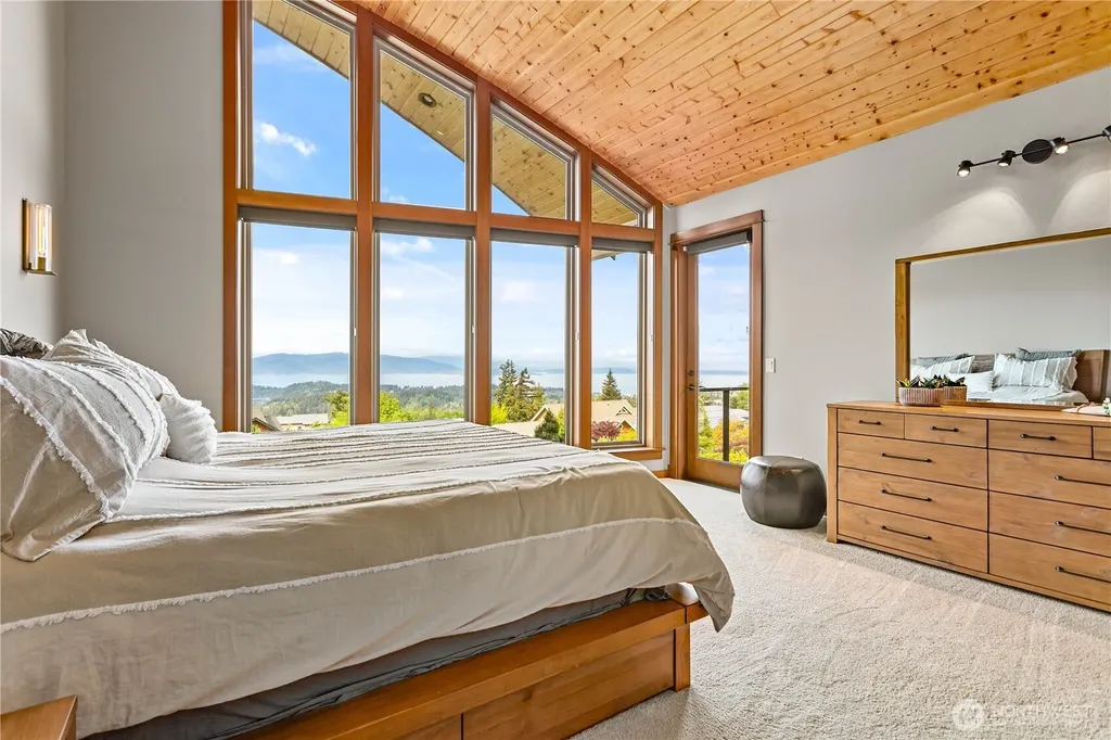 4311 Samish Crest Drive Bellingham WA 98229