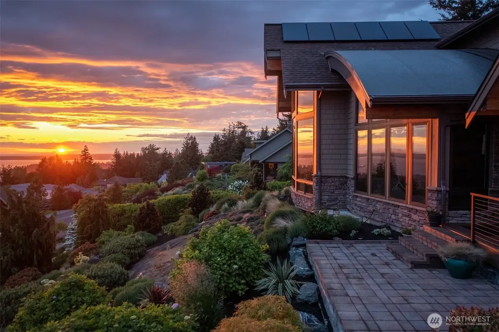 4311 Samish Crest Drive Bellingham WA 98229