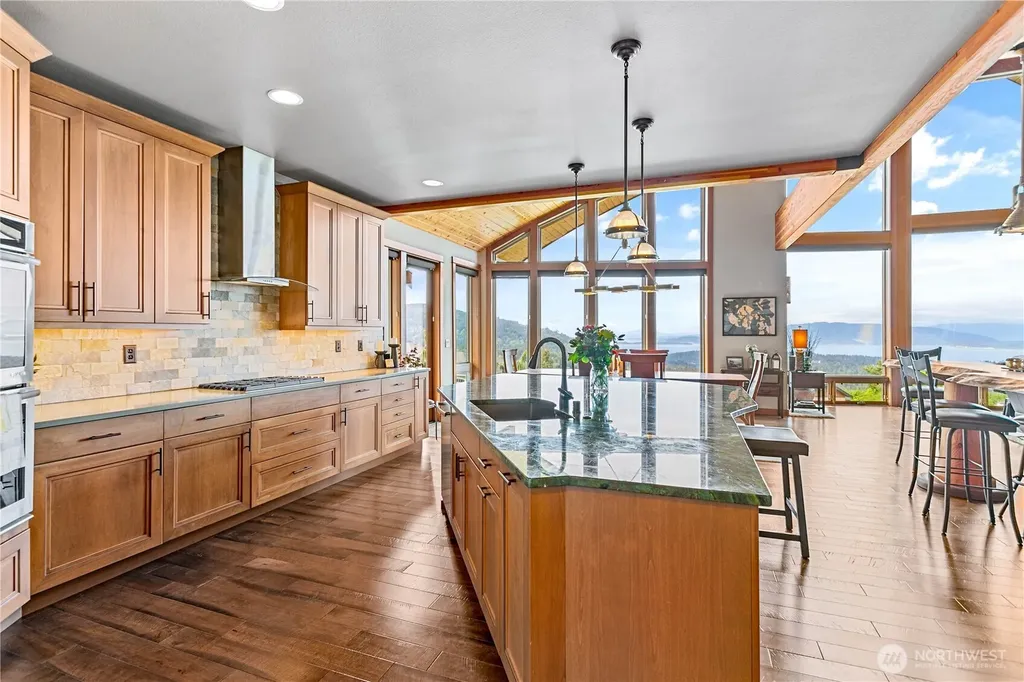 4311 Samish Crest Drive Bellingham WA 98229