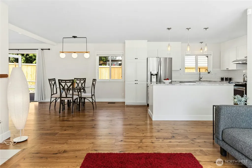 2011 145th Avenue SE Bellevue WA 98007