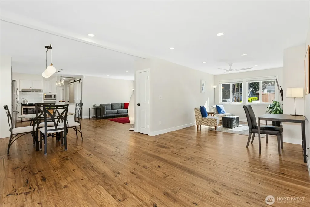 2011 145th Avenue SE Bellevue WA 98007