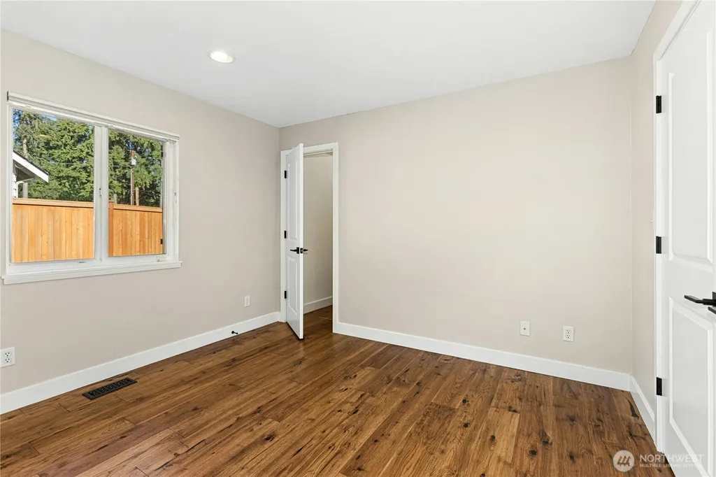 2011 145th Avenue SE Bellevue WA 98007
