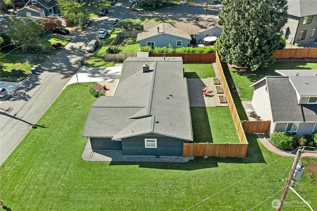 2011 145th Avenue SE Bellevue WA 98007