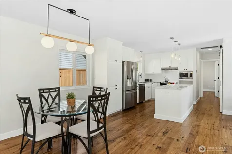 2011 145th Avenue SE Bellevue WA 98007