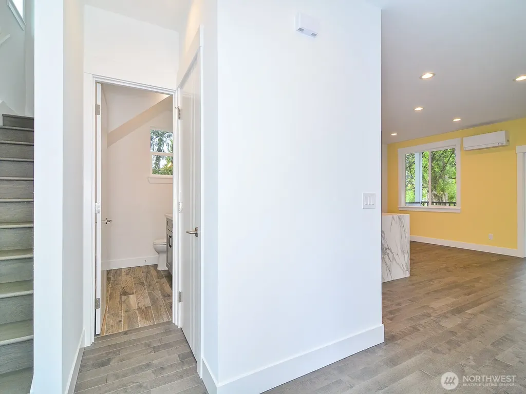 2336 23rd Avenue S Seattle WA 98144