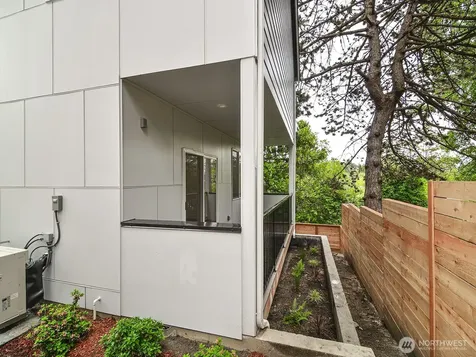 2336 23rd Avenue S Seattle WA 98144