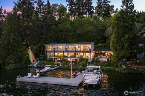 8097 W Mercer Way Mercer Island WA 98040