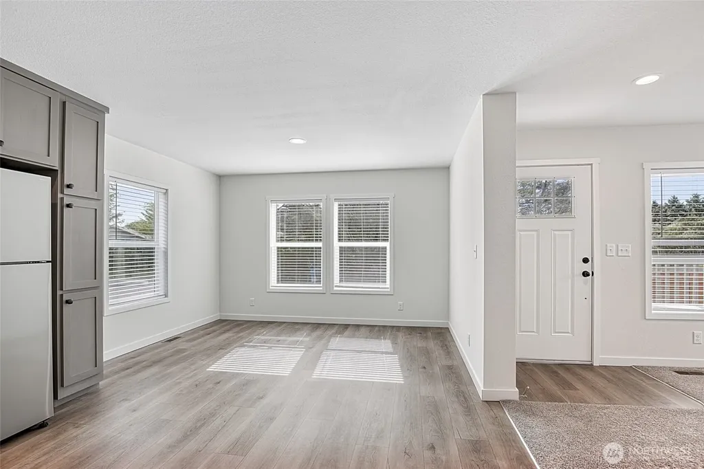 300 Marine View Drive SW Ocean Shores WA 98569