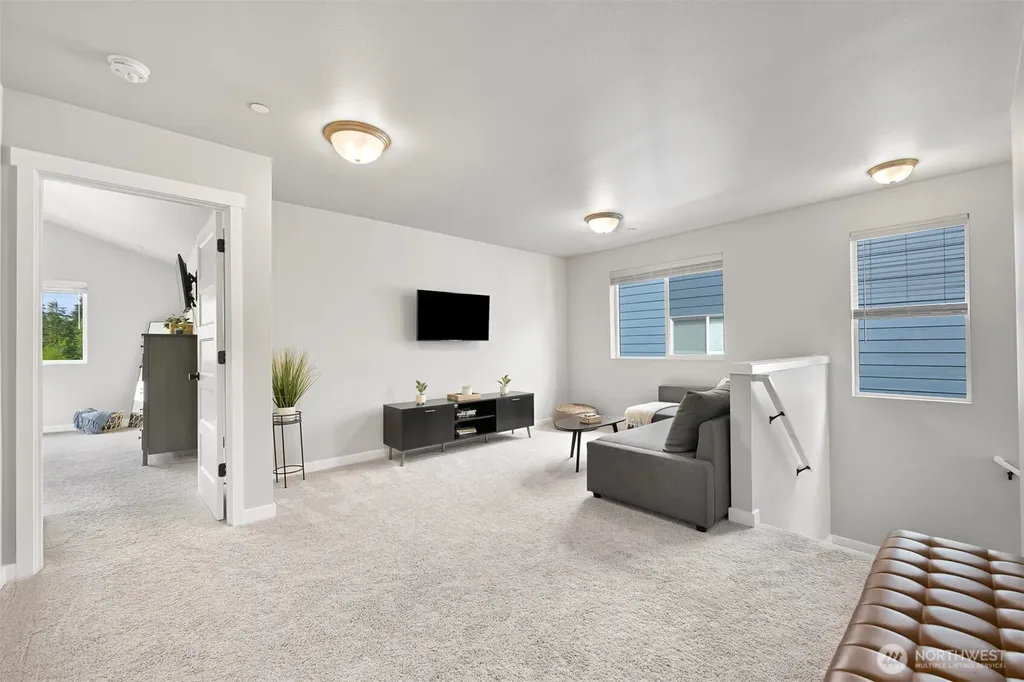 8769 69th Place NE Marysville WA 98270