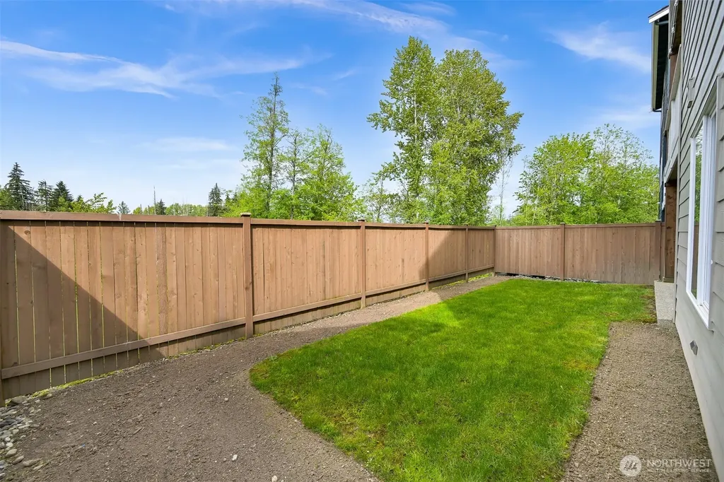 8769 69th Place NE Marysville WA 98270