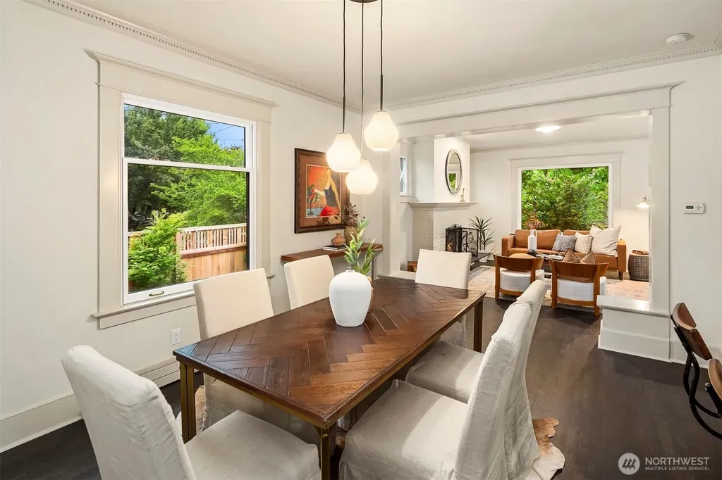 602 18th Avenue E Seattle WA 98112