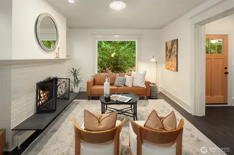 602 18th Avenue E Seattle WA 98112