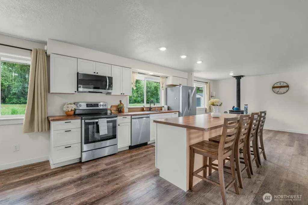 252 Eadon Road Toledo WA 98591