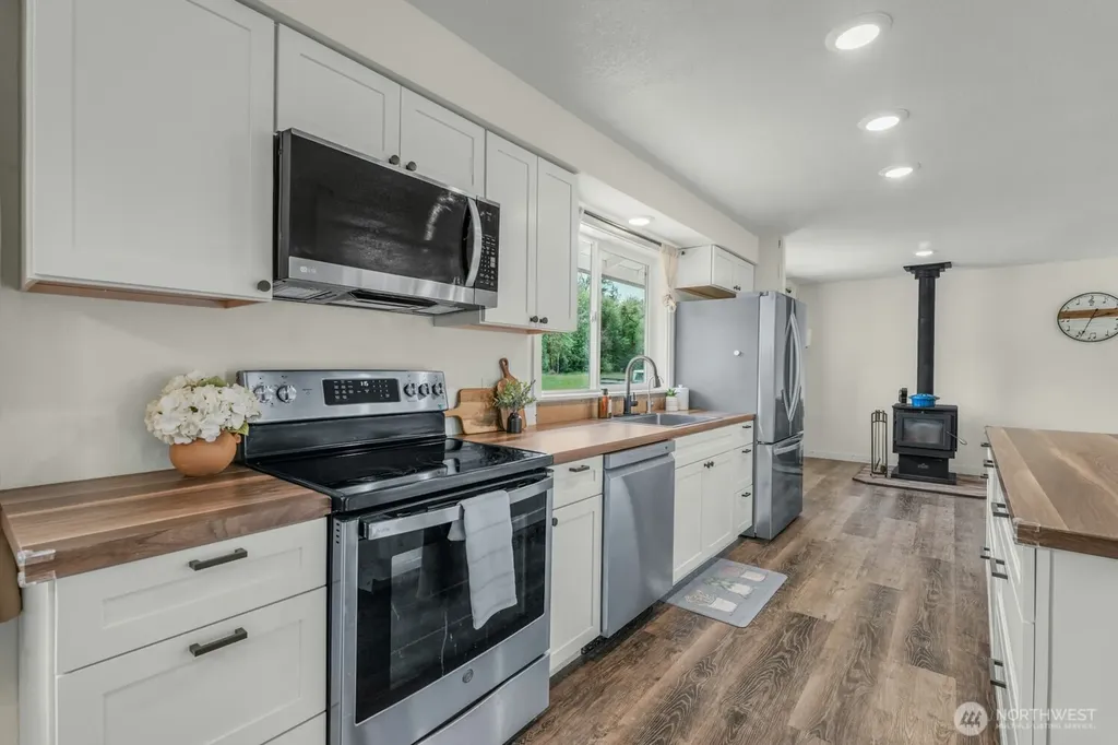 252 Eadon Road Toledo WA 98591