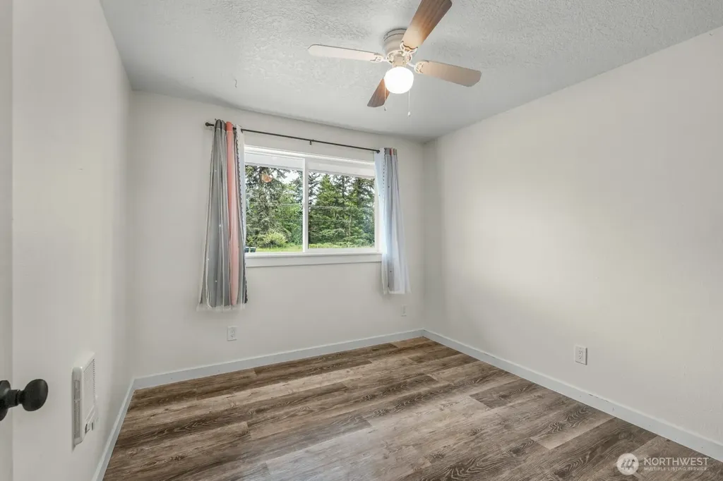252 Eadon Road Toledo WA 98591