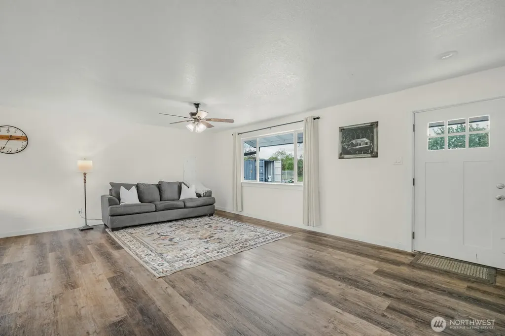 252 Eadon Road Toledo WA 98591
