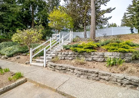 1710 SW 318th Place Federal Way WA 98023