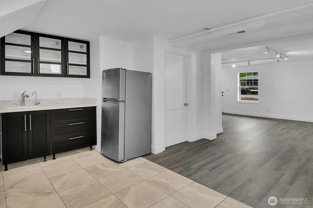 10820 Lake Ridge Drive S Seattle WA 98178