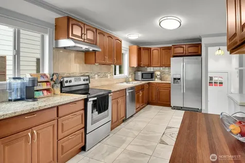 10820 Lake Ridge Drive S Seattle WA 98178