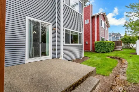6516 127th Street Ct E Puyallup WA 98373