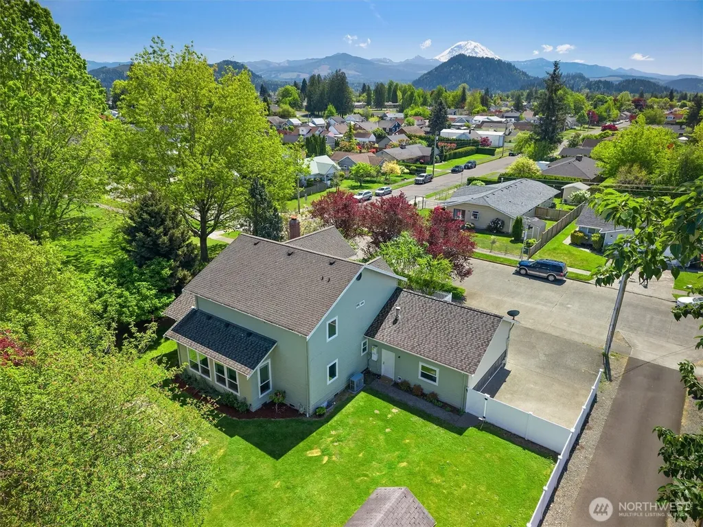 2219 Kibler Avenue Enumclaw WA 98022