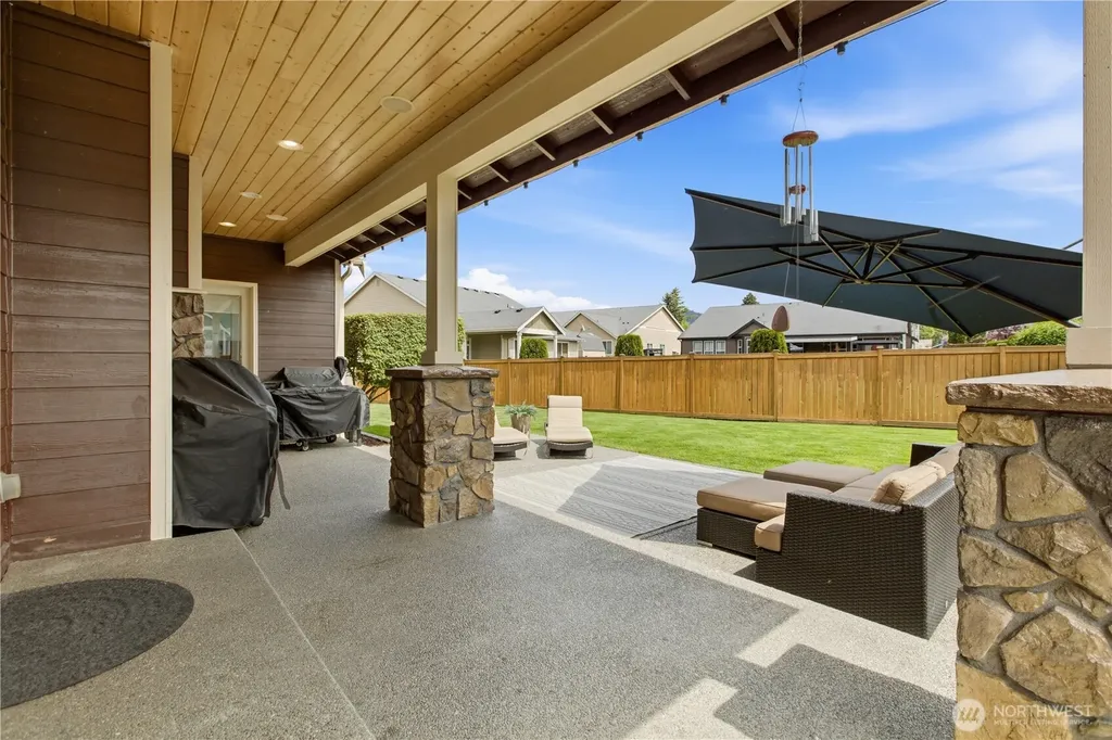 106 Whitmore Court Buckley WA 98321