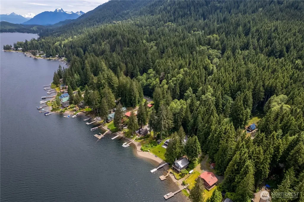 33474 South Shore Drive Mount Vernon WA 98274