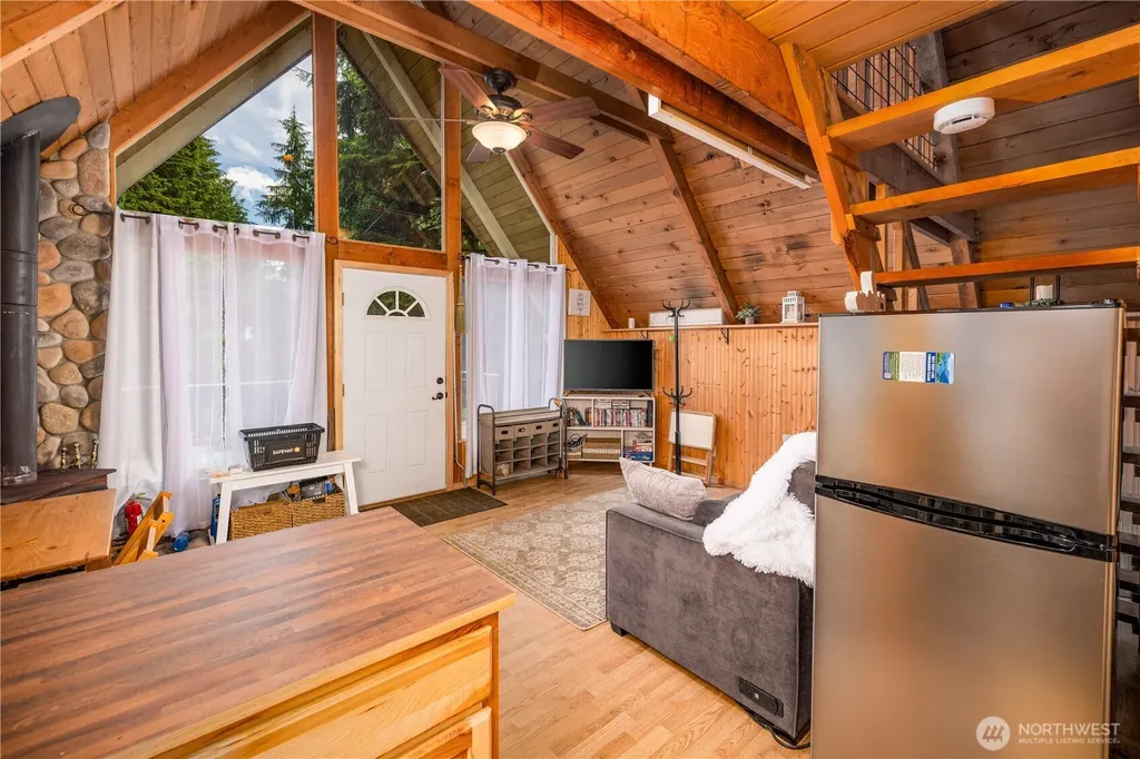 33474 South Shore Drive Mount Vernon WA 98274