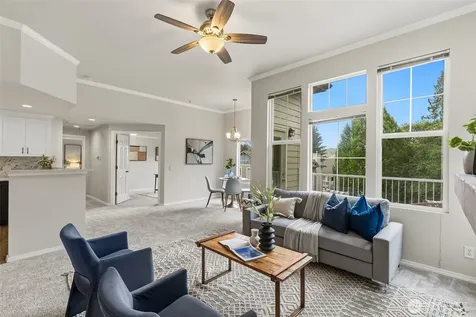 2044 Newport Way NW Issaquah WA 98027