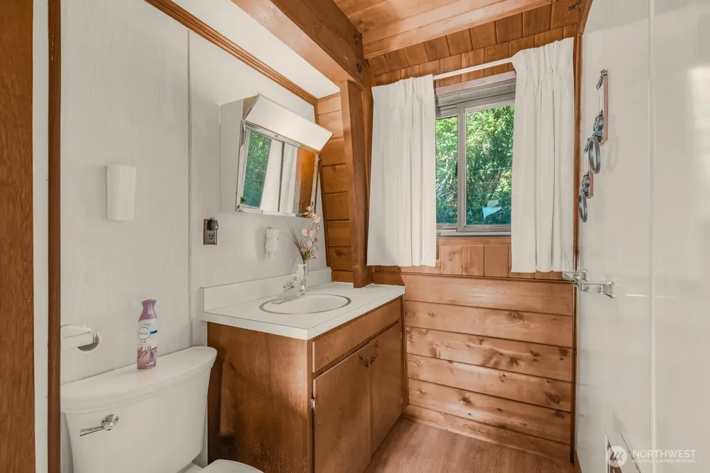 20520 Crane Place Ocean Park WA 98640