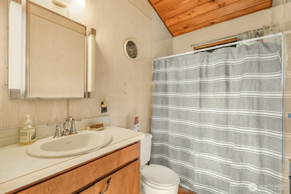 20520 Crane Place Ocean Park WA 98640