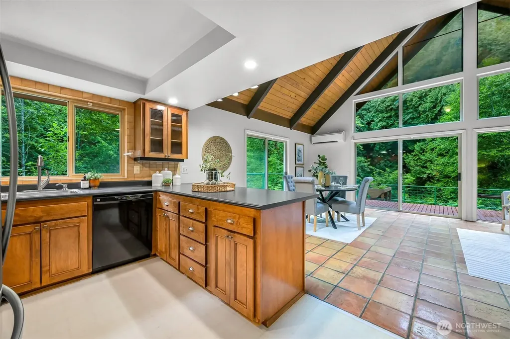 21 Austin Creek Lane Bellingham WA 98229
