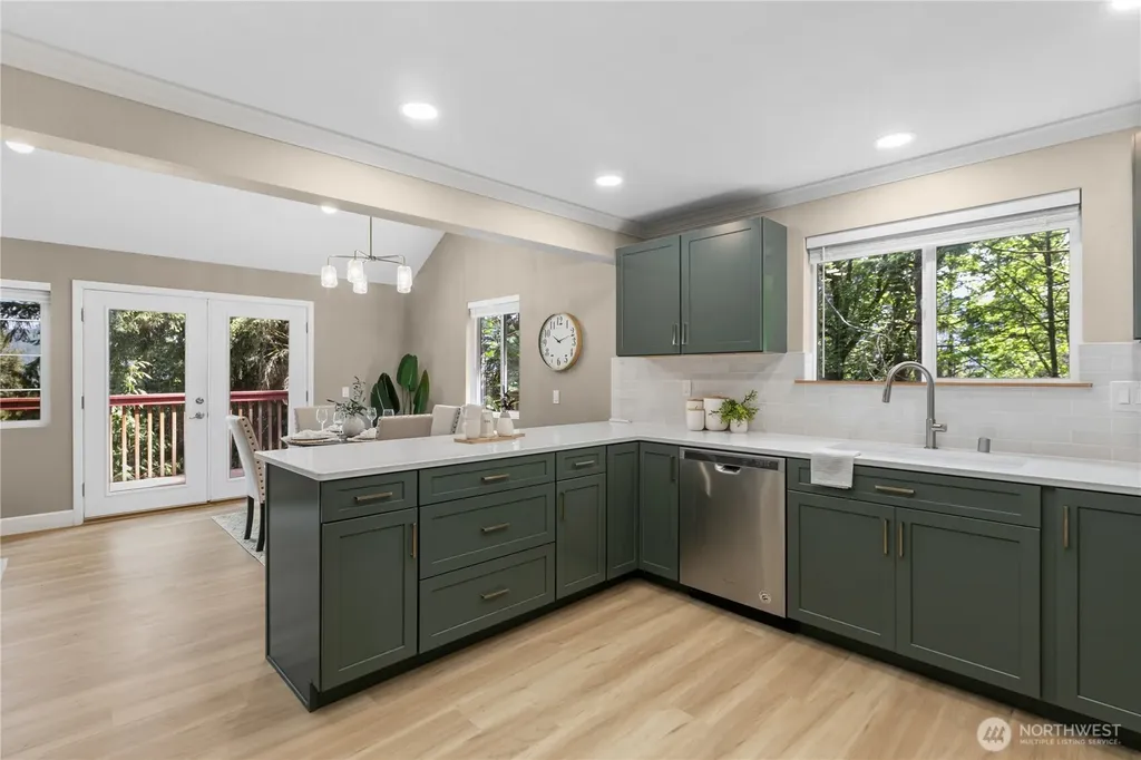 4 Gooseberry Circle Bellingham WA 98229