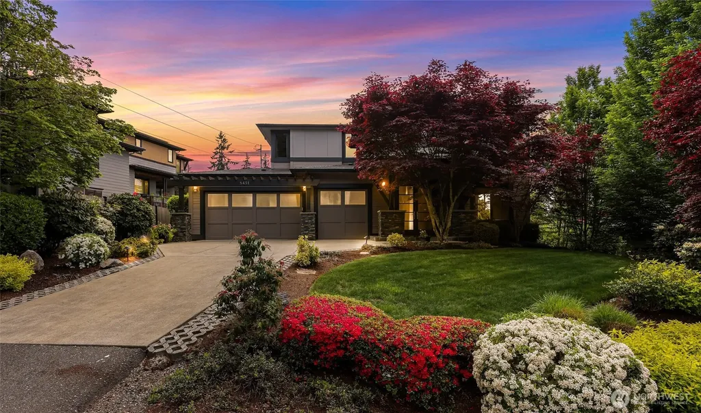 8451 SE 44th Street Mercer Island WA 98040
