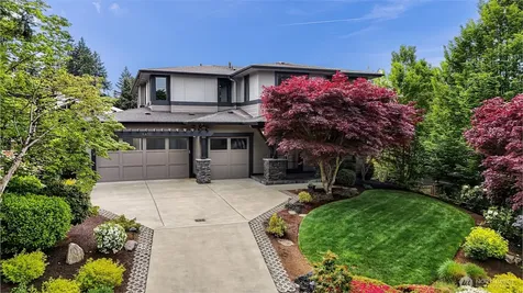 8451 SE 44th Street Mercer Island WA 98040
