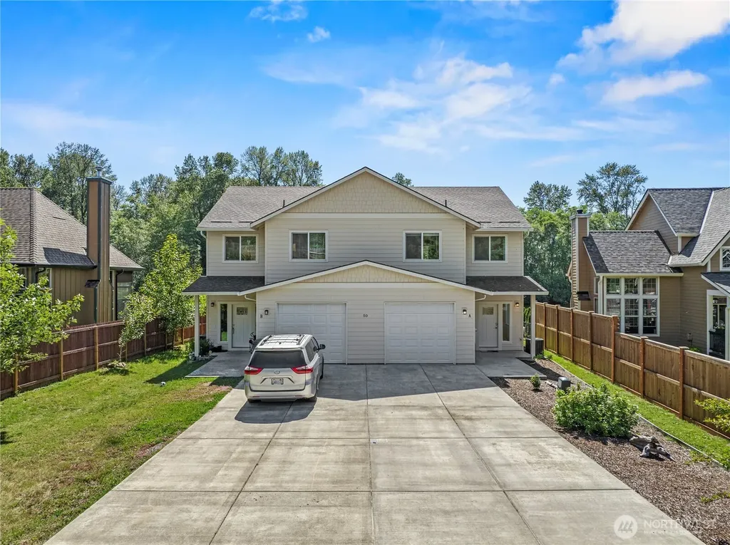 50 Marina Drive Cathlamet WA 98612