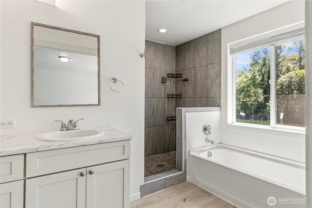 50 Marina Drive Cathlamet WA 98612