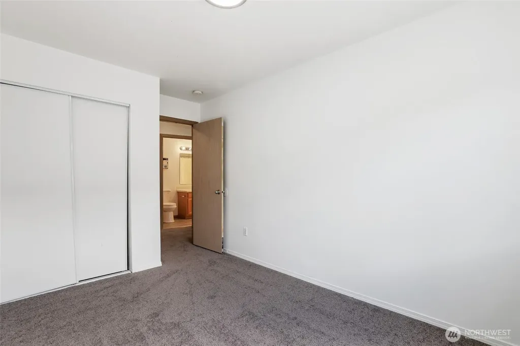 4552 S Puget Sound Avenue Tacoma WA 98409