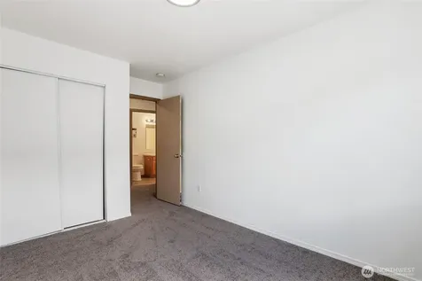 4552 S Puget Sound Avenue Tacoma WA 98409