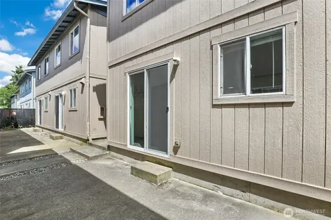 4552 S Puget Sound Avenue Tacoma WA 98409