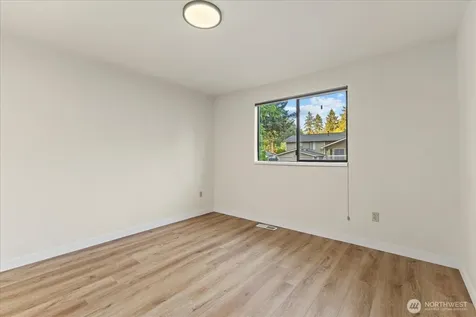 9607 122nd Avenue SE Renton WA 98056