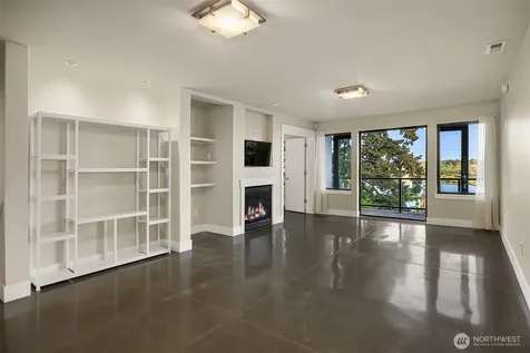 8902 NE 117th Place Kirkland WA 98034
